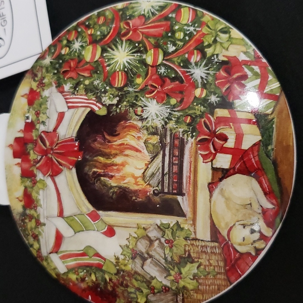 Brownlow Gifts Metal Ornament, "Home for Christmas" by Susan Winget - Picture 2 of 4